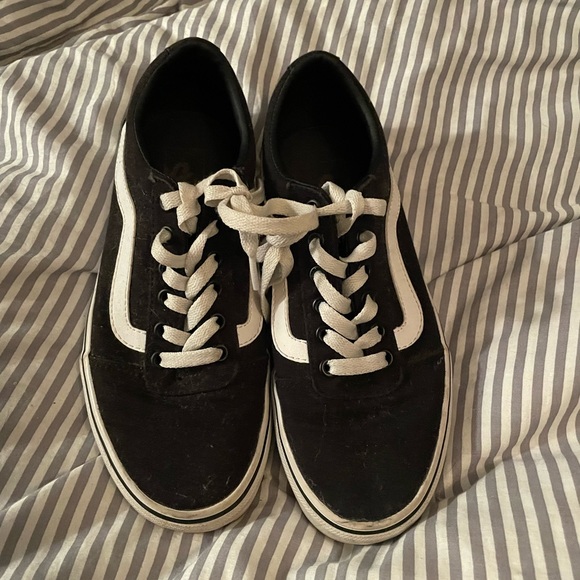 Vans - Picture 4 of 4